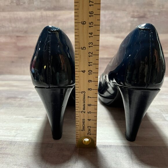 Clarks Womens Navy Patent Leather Cushion Heel Pumps Size 7M - Picture 7 of 13